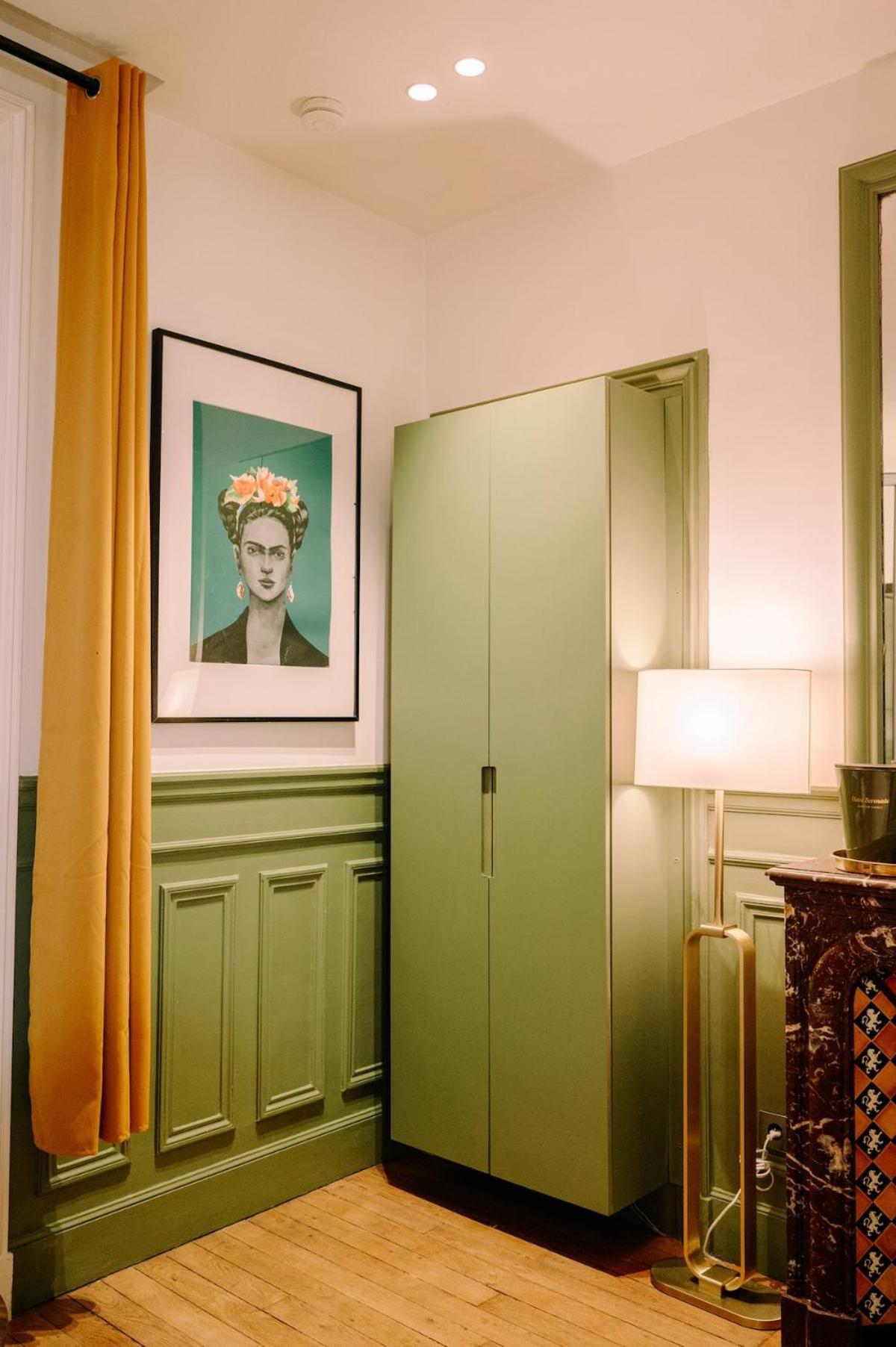 2p - Eiffel Tower View - Romantic Suite-a-c Apartment *